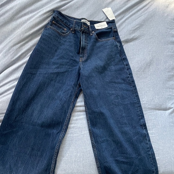 Abercrombie wide leg jean - Picture 1 of 3
